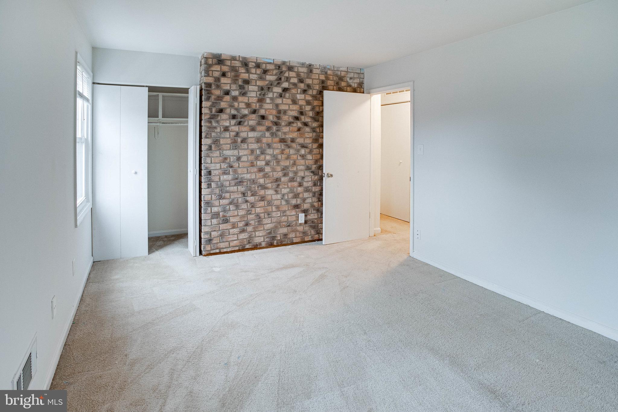 GEORGETOWN VILLAGE - Residential