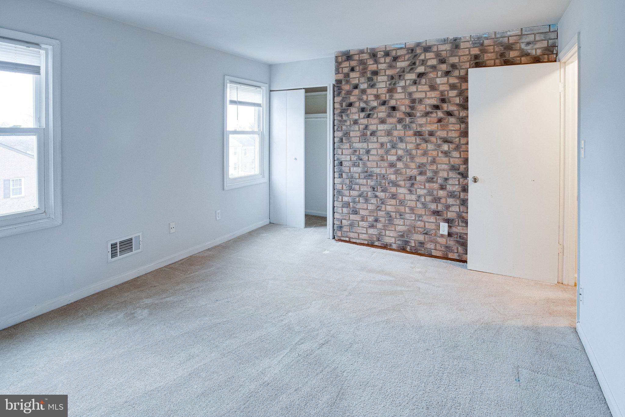 GEORGETOWN VILLAGE - Residential