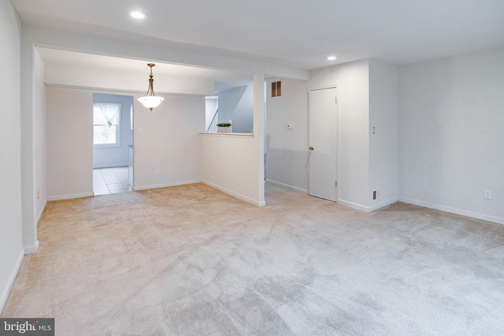 GEORGETOWN VILLAGE - Residential