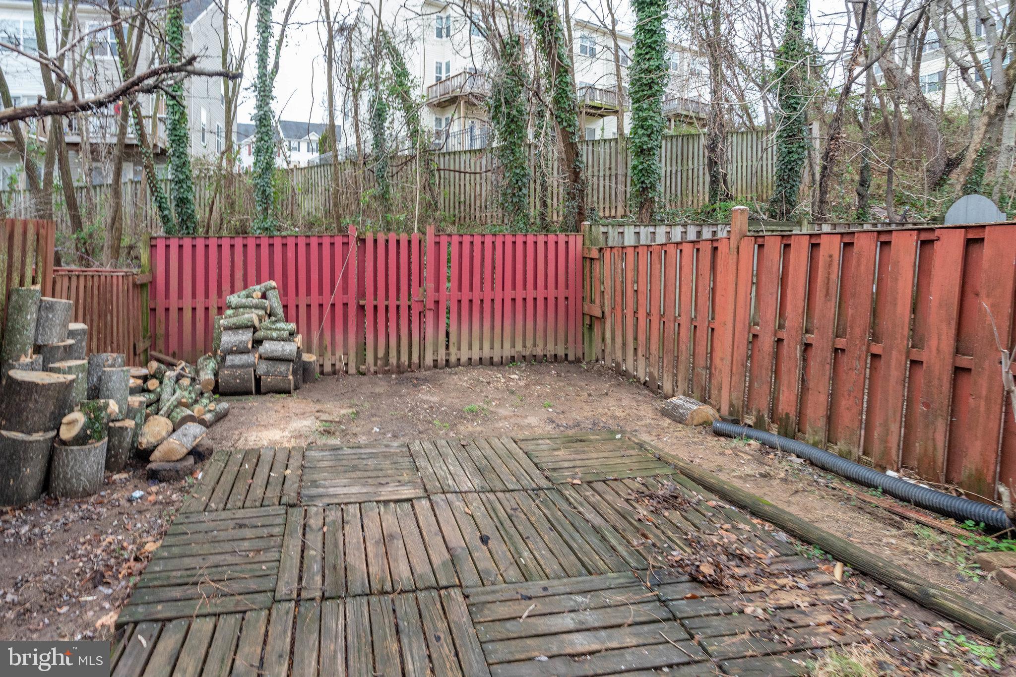 GEORGETOWN VILLAGE - Residential