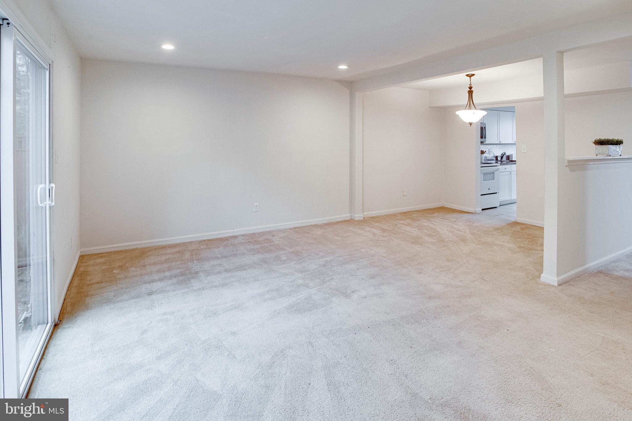 GEORGETOWN VILLAGE - Residential