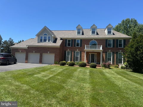 Photo for 8300 APPLE COURT