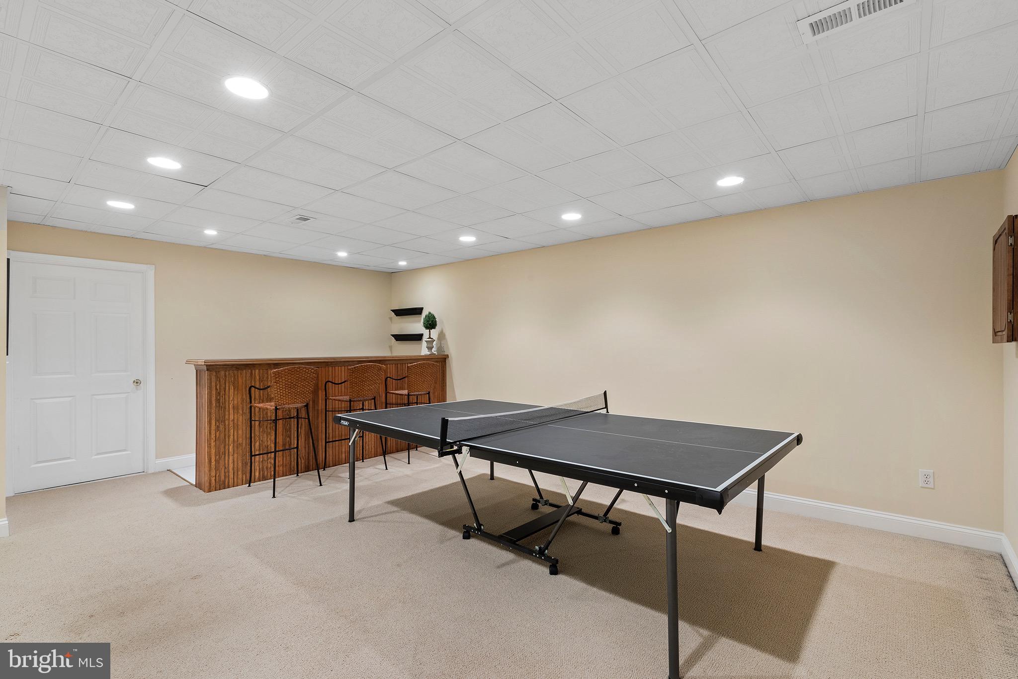 COUNTRYVIEW - Residential