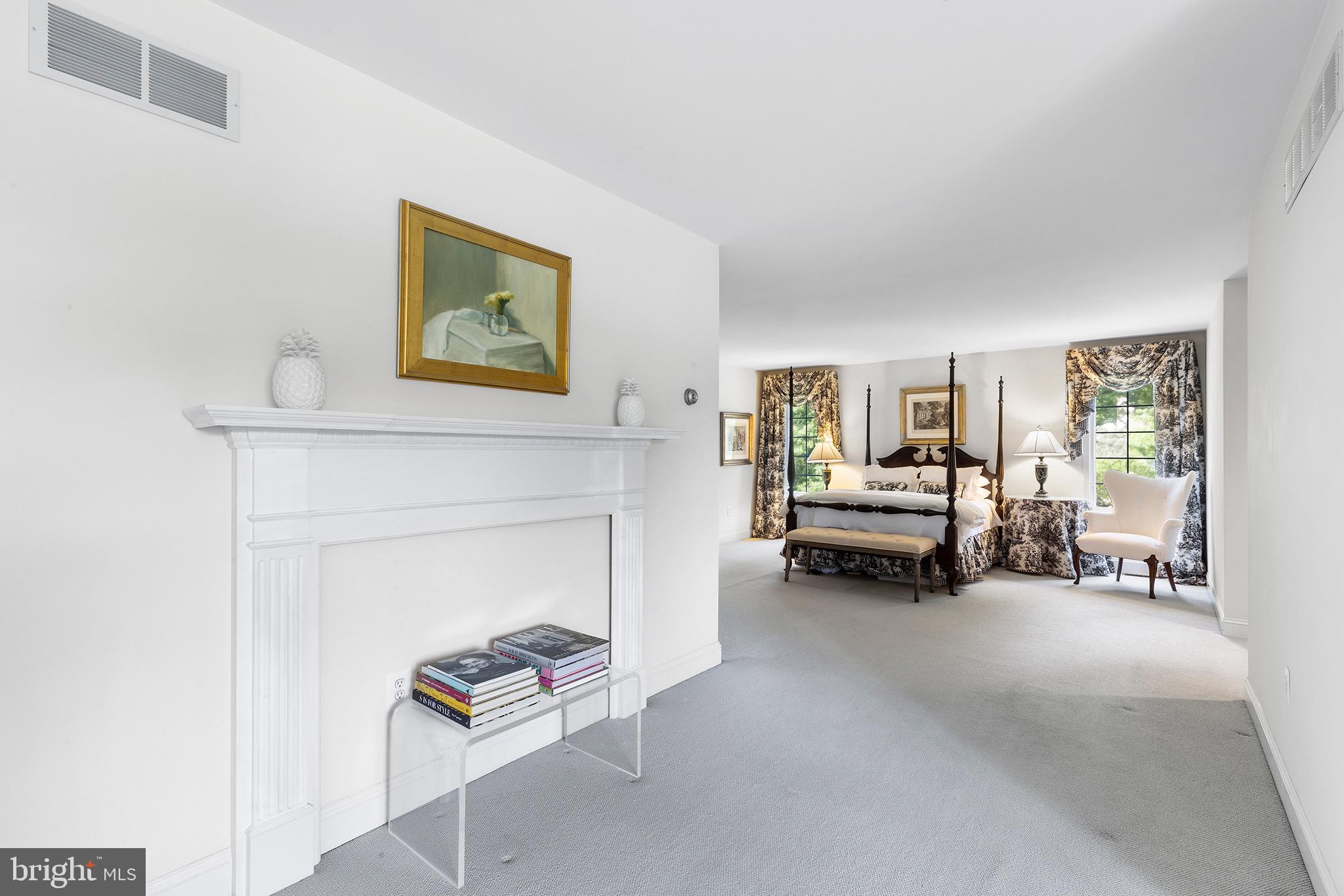 COUNTRYVIEW - Residential