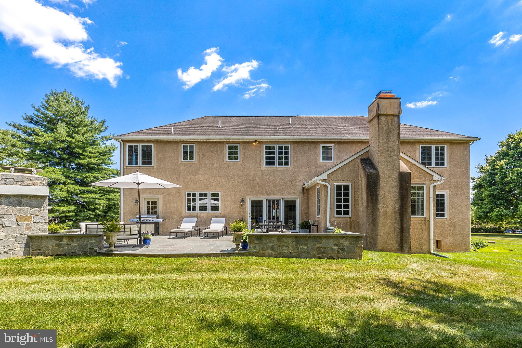 COUNTRYVIEW - Residential