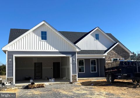 Homes For Sale - 340 Glenaire Road<br/> Berkeley County, BUNKER HILL, WV 25413