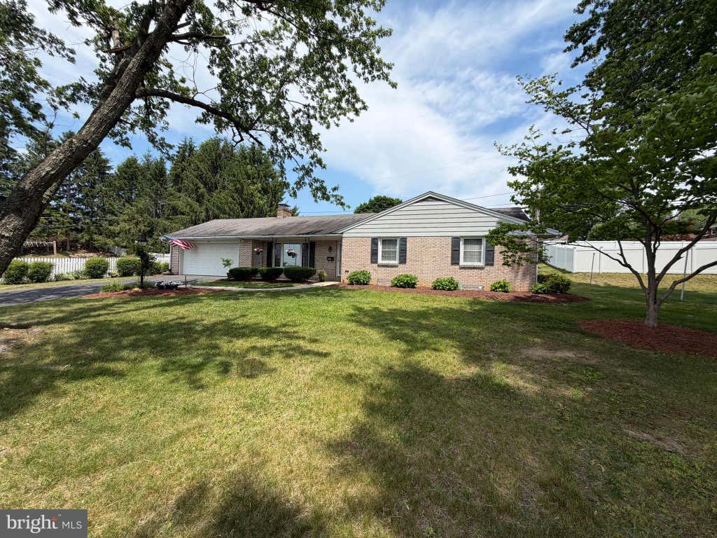 Photo of 388 Chestnut Street, HAMBURG, PA 19526 (MLS # PABK2073210)
