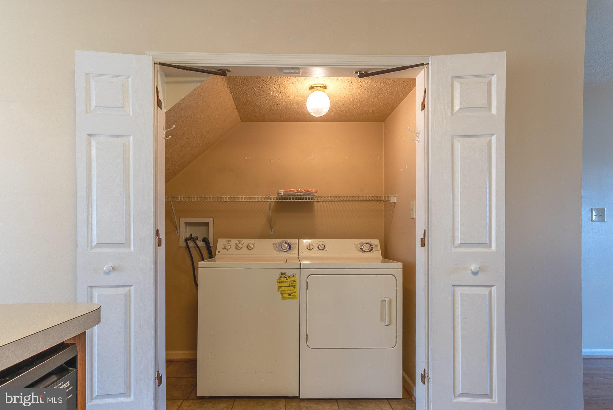 DRY RUN COMMONS - Residential Lease