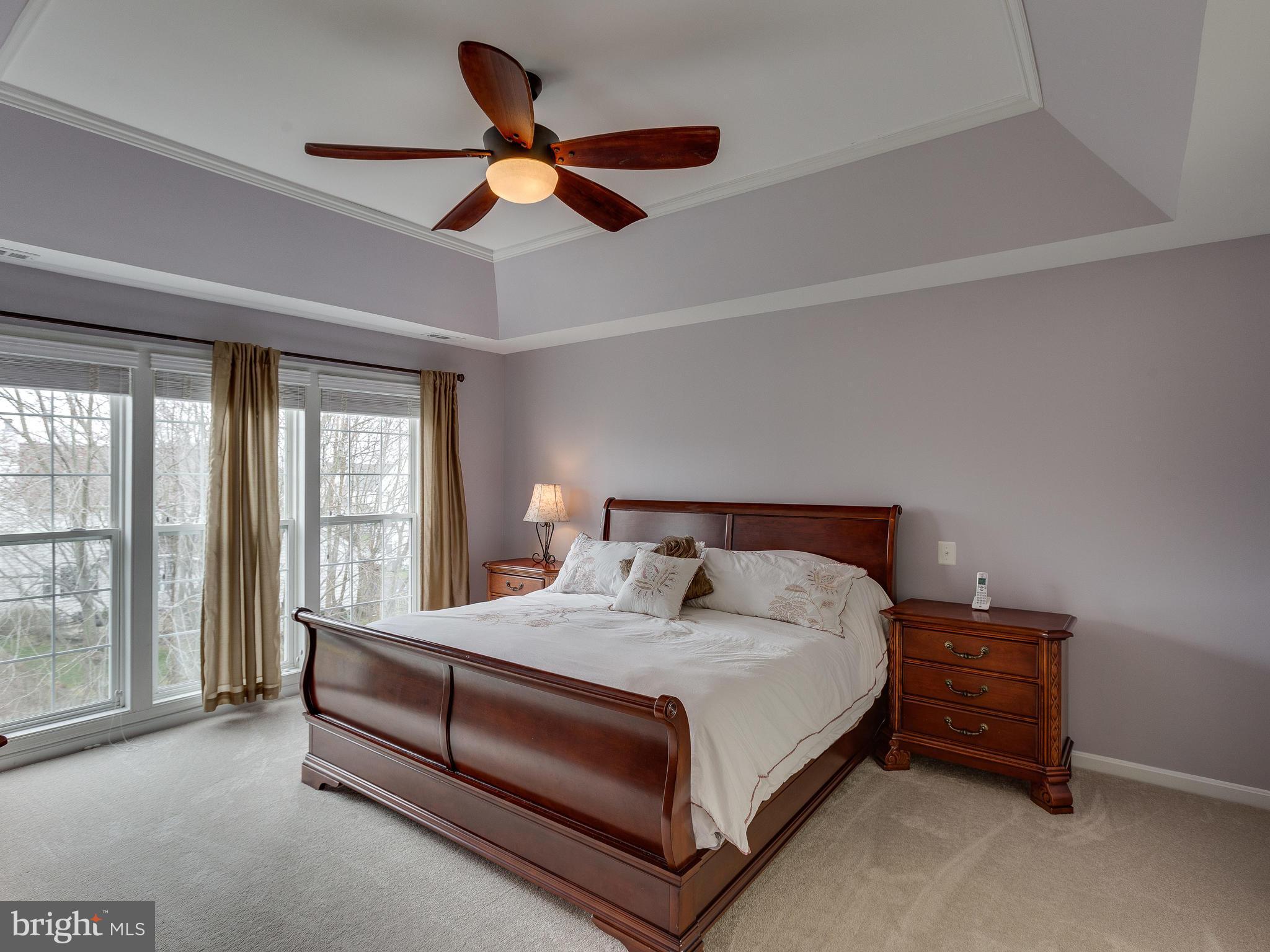 SOUTH RIDING - Residential