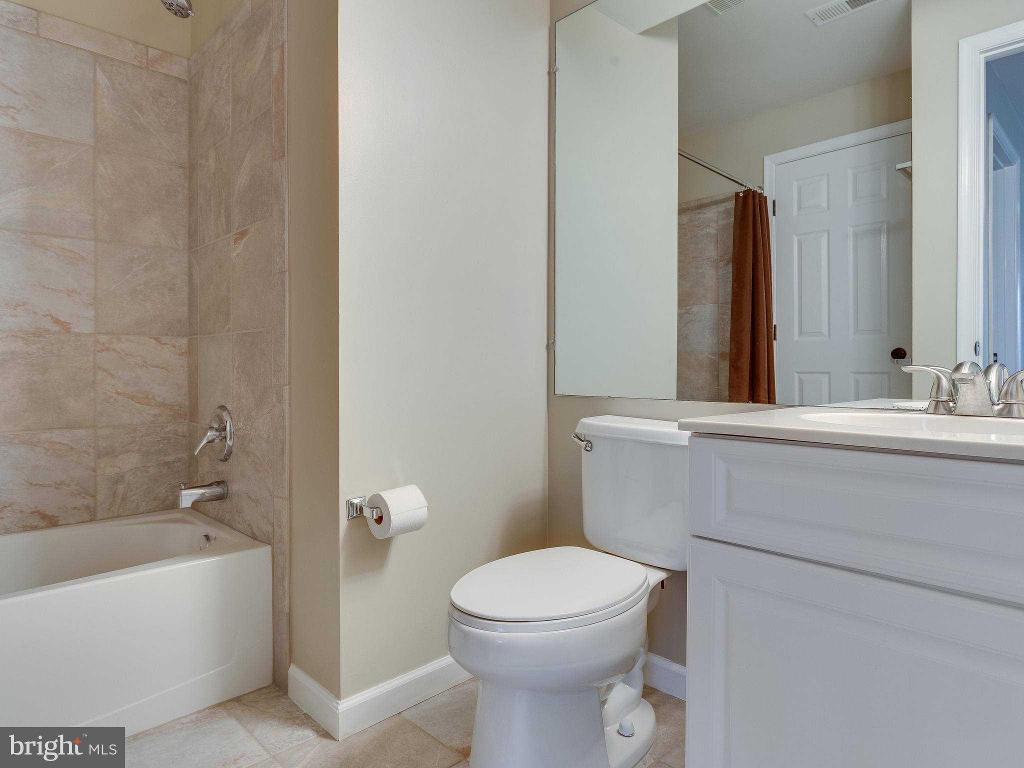 SOUTH RIDING - Residential