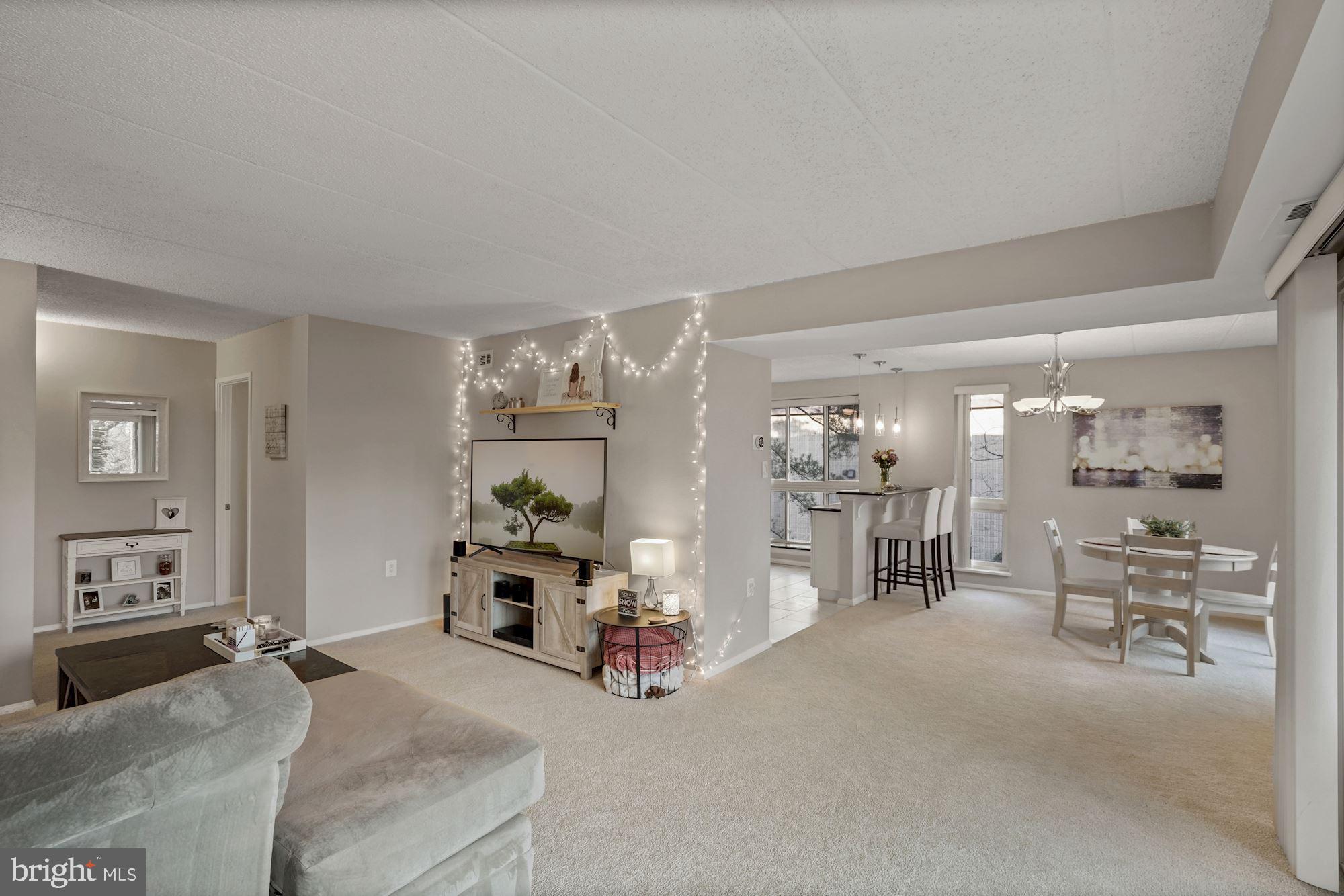 ALEXANDRIA OVERLOOK - Residential Lease