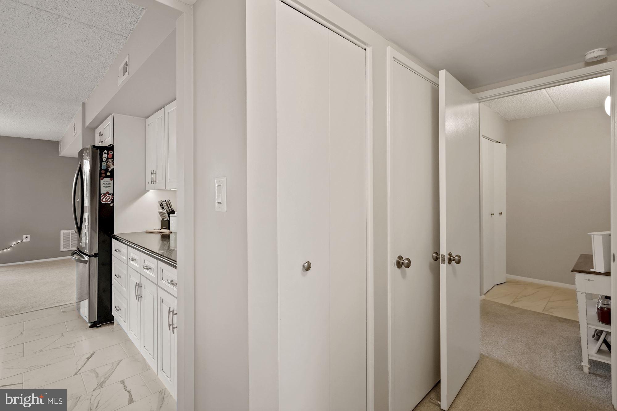 ALEXANDRIA OVERLOOK - Residential Lease