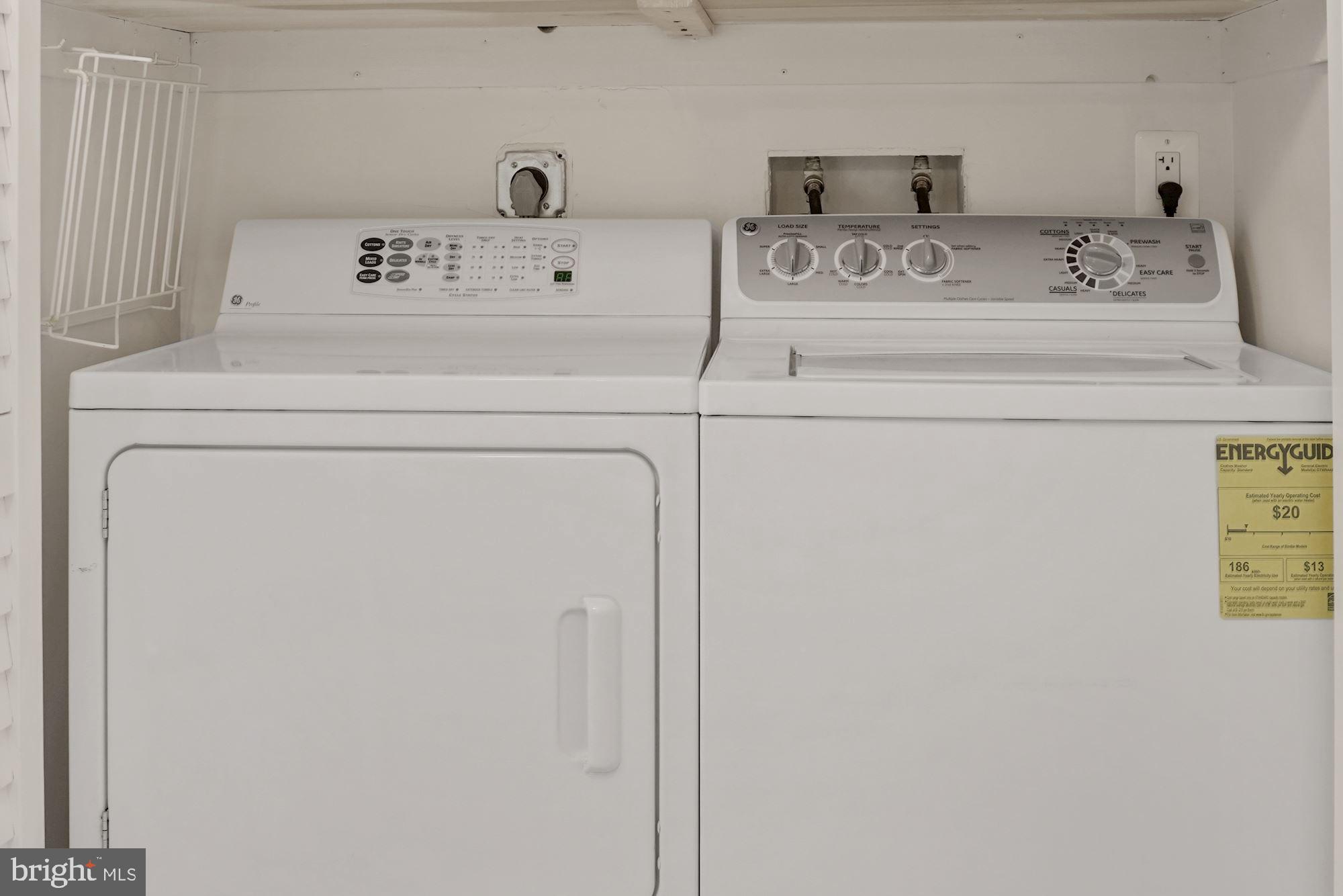 ALEXANDRIA OVERLOOK - Residential Lease