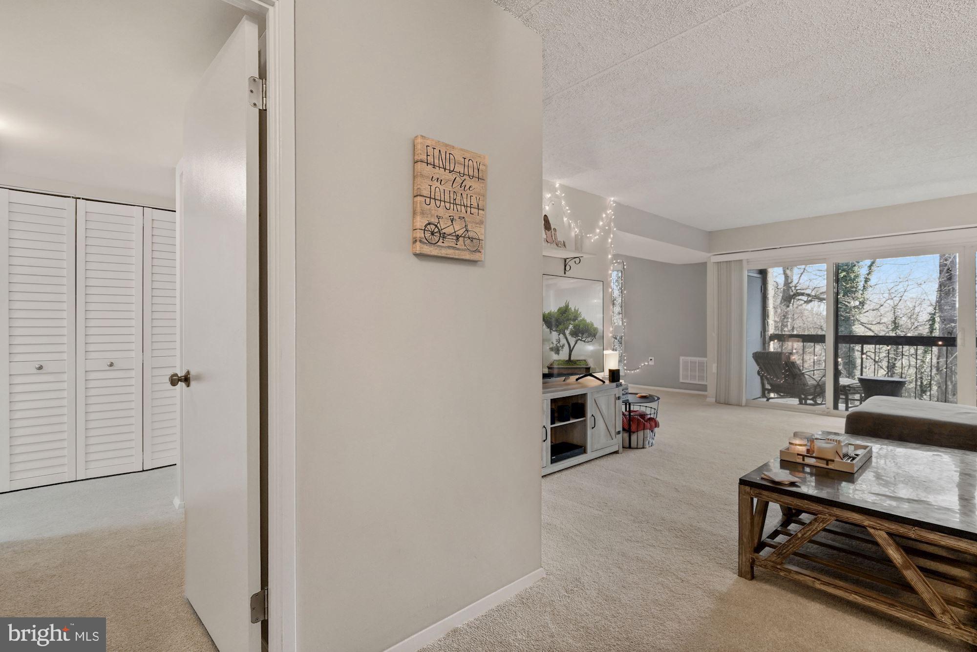 ALEXANDRIA OVERLOOK - Residential Lease