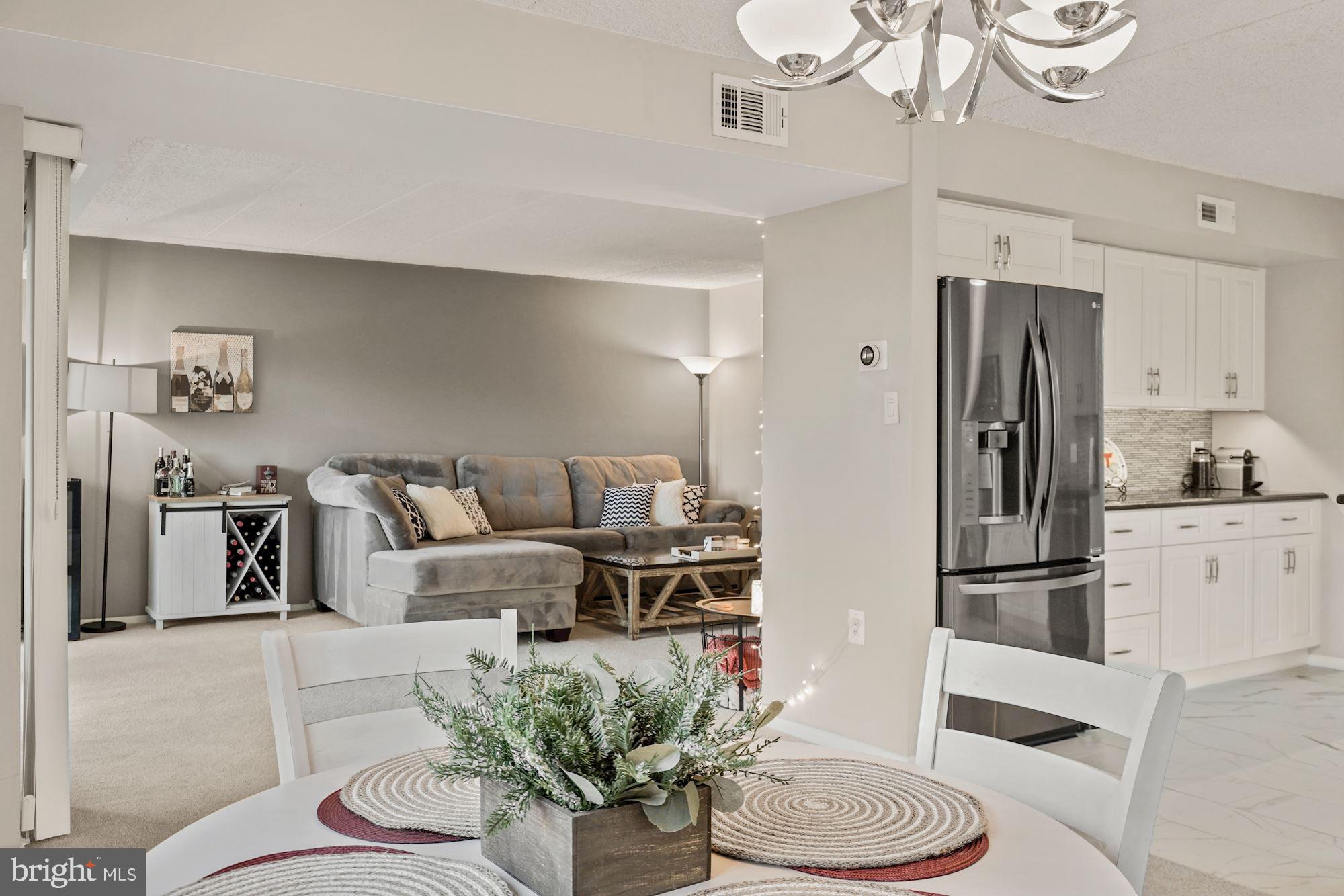 ALEXANDRIA OVERLOOK - Residential Lease