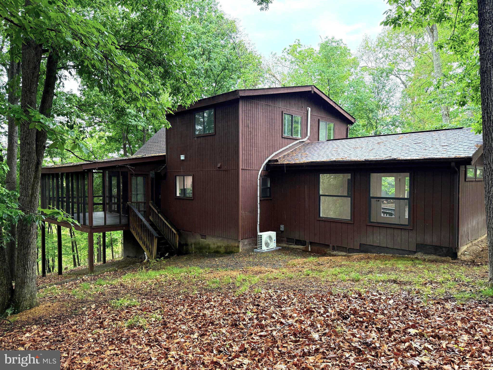 THE WOODS - Residential