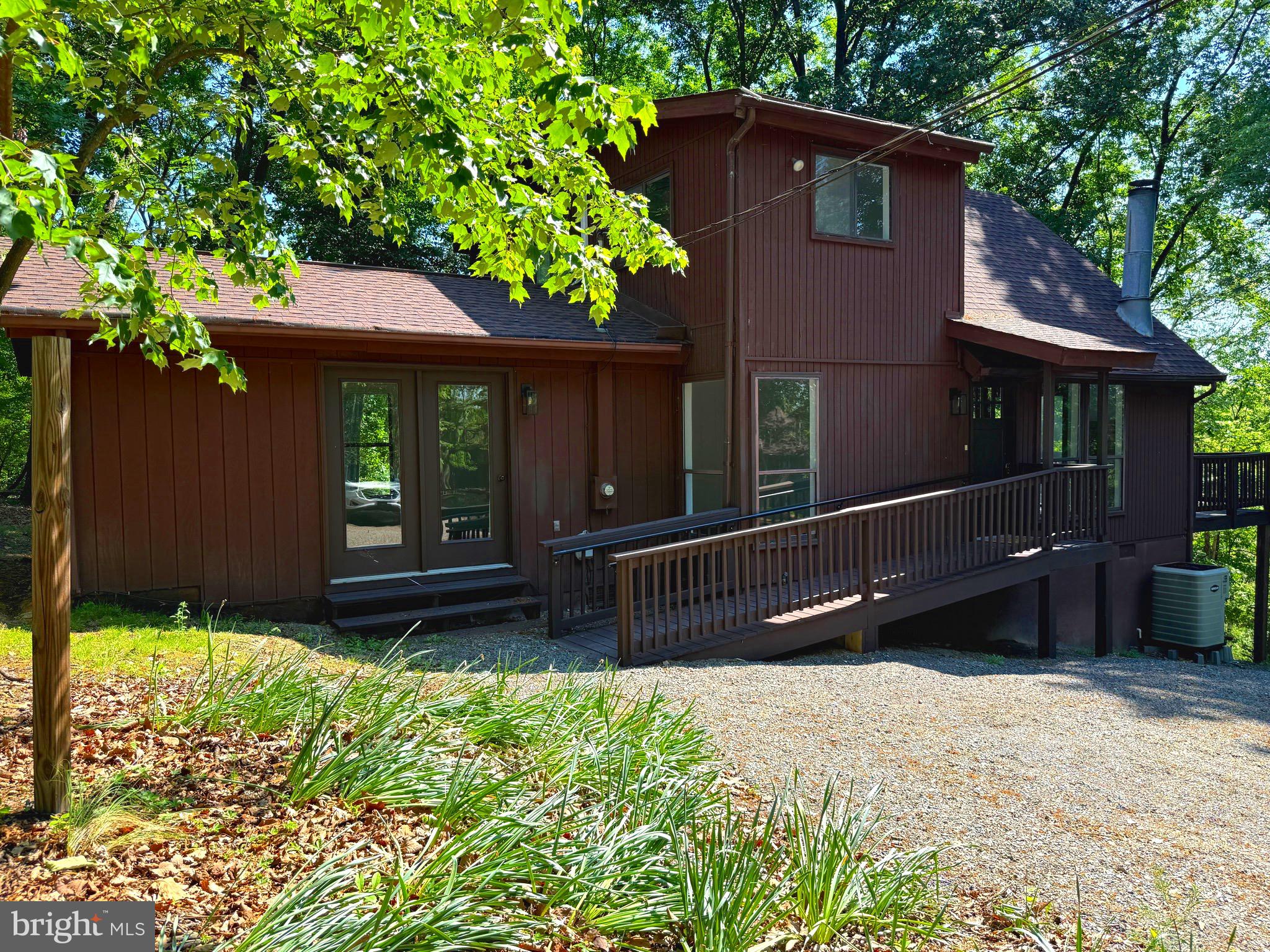 THE WOODS - Residential
