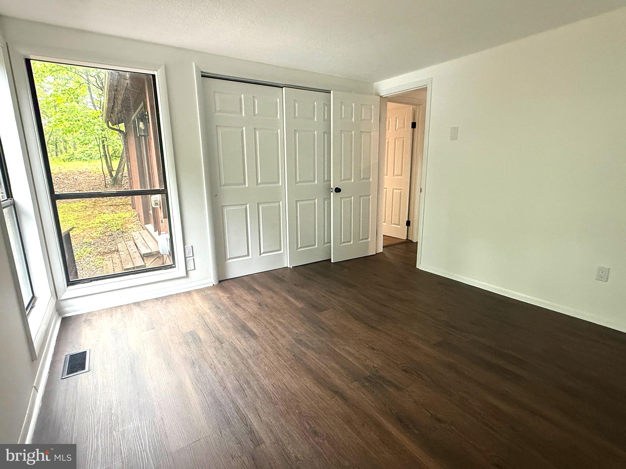 THE WOODS - Residential