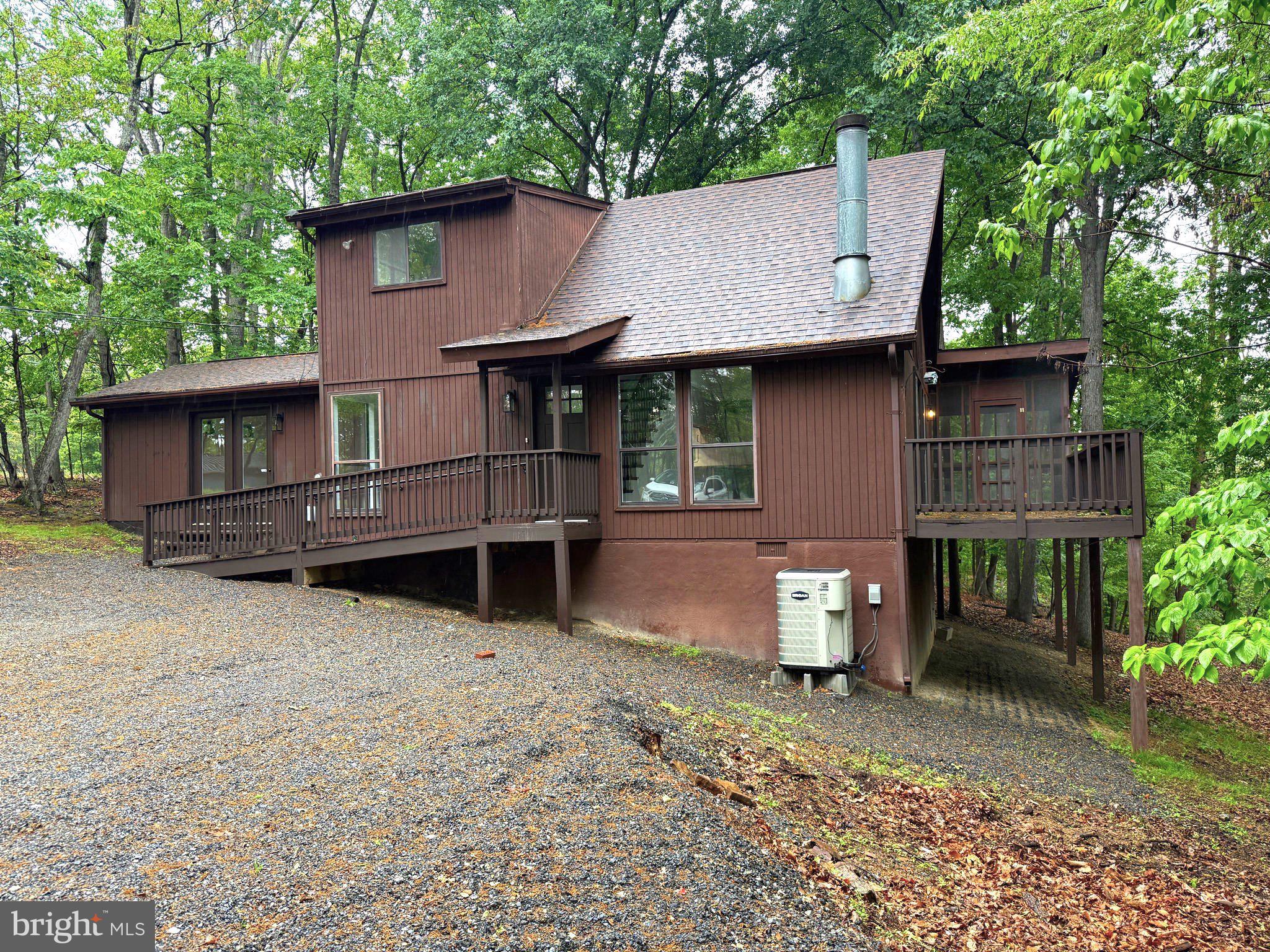 THE WOODS - Residential