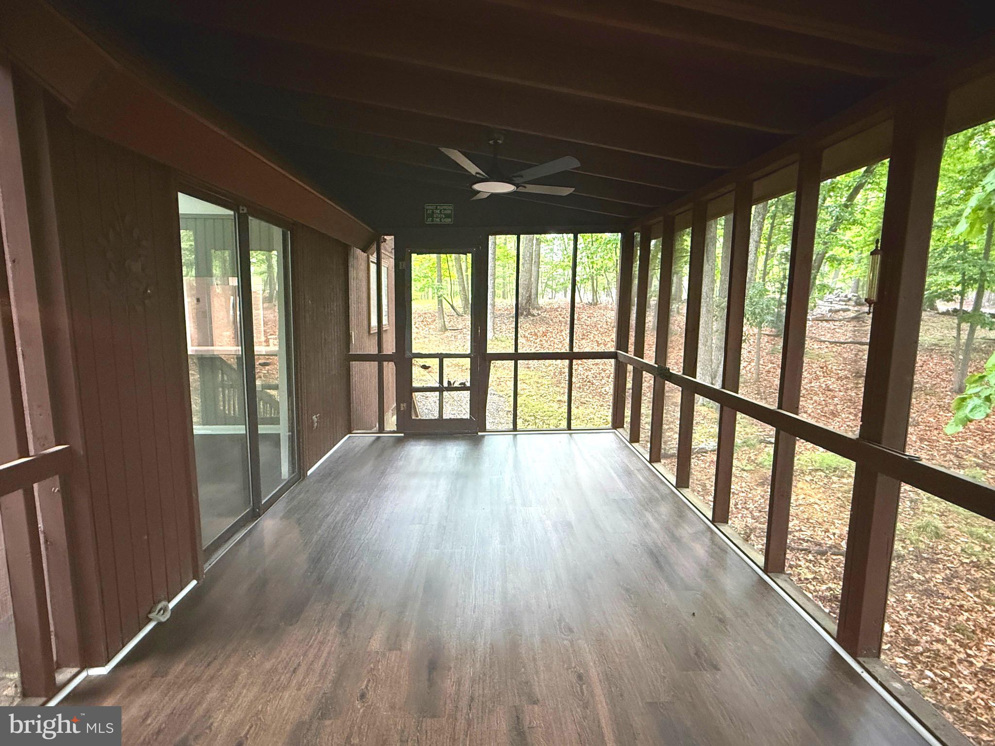 THE WOODS - Residential
