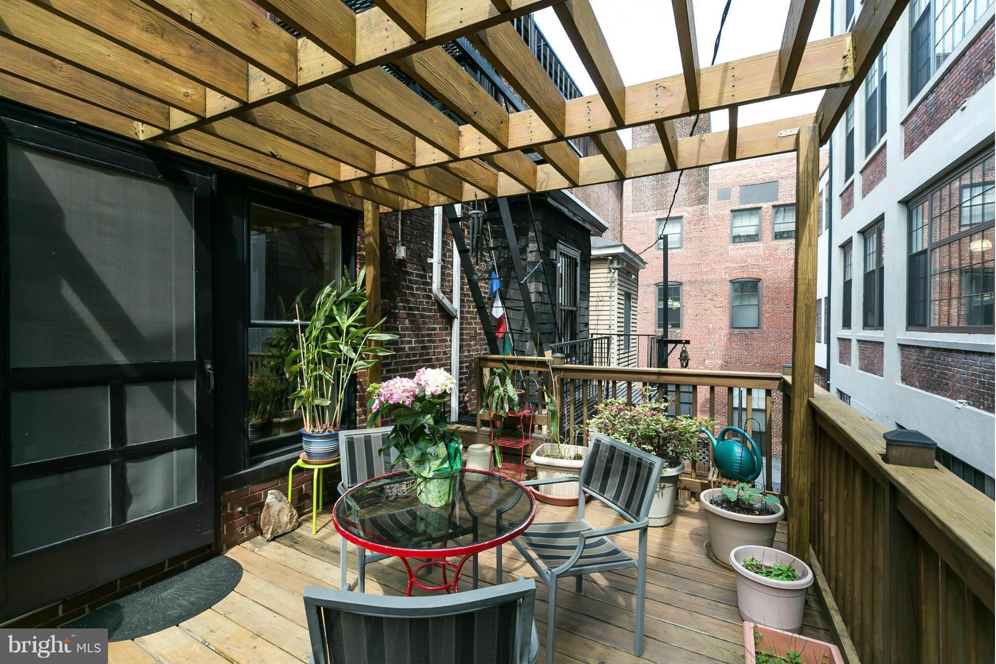 MOUNT VERNON PLACE HISTORIC DISTRICT - Residential