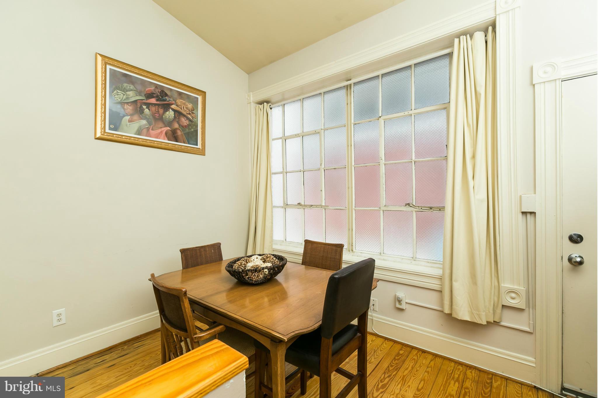 MOUNT VERNON PLACE HISTORIC DISTRICT - Residential