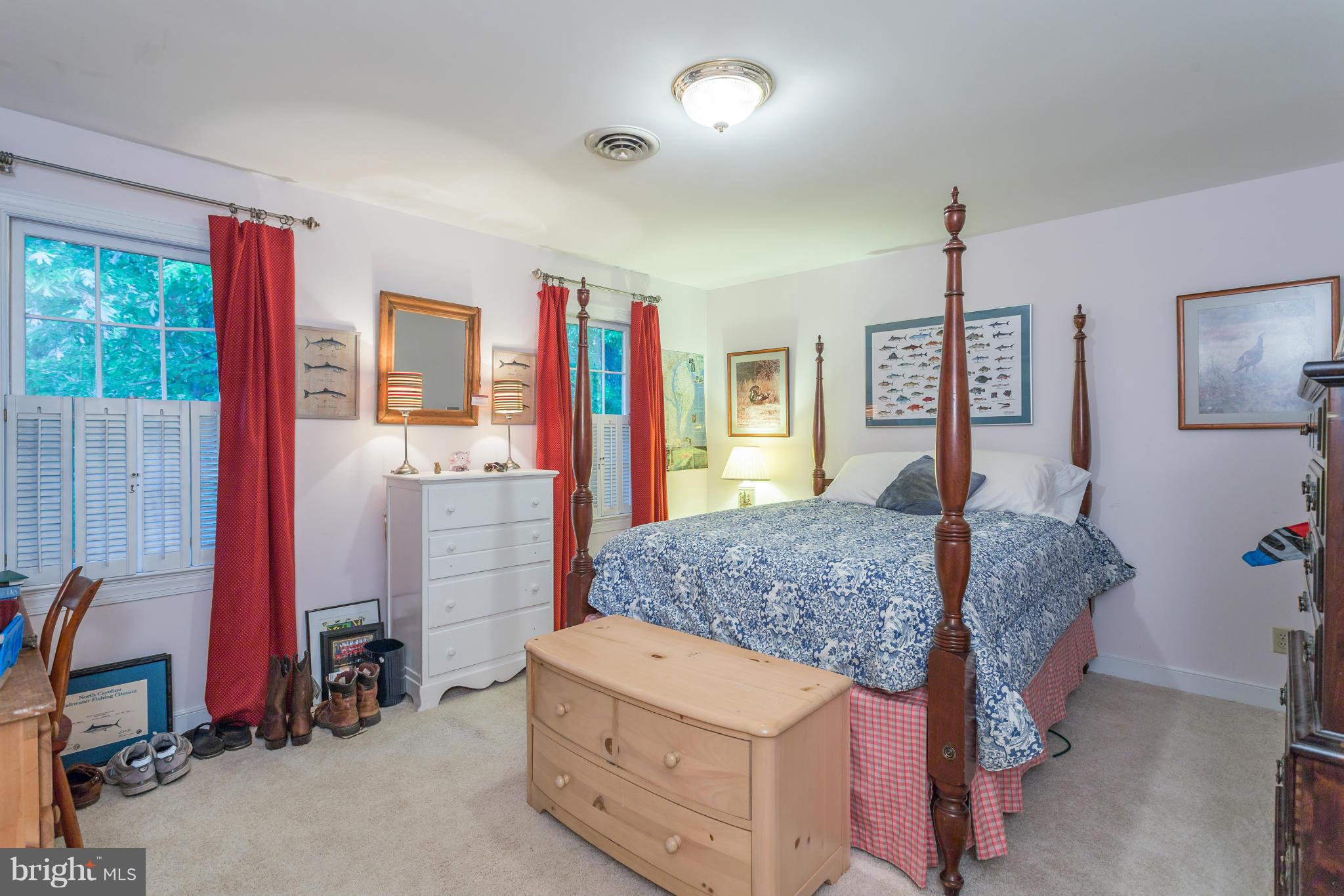 WOODLAWN - Residential