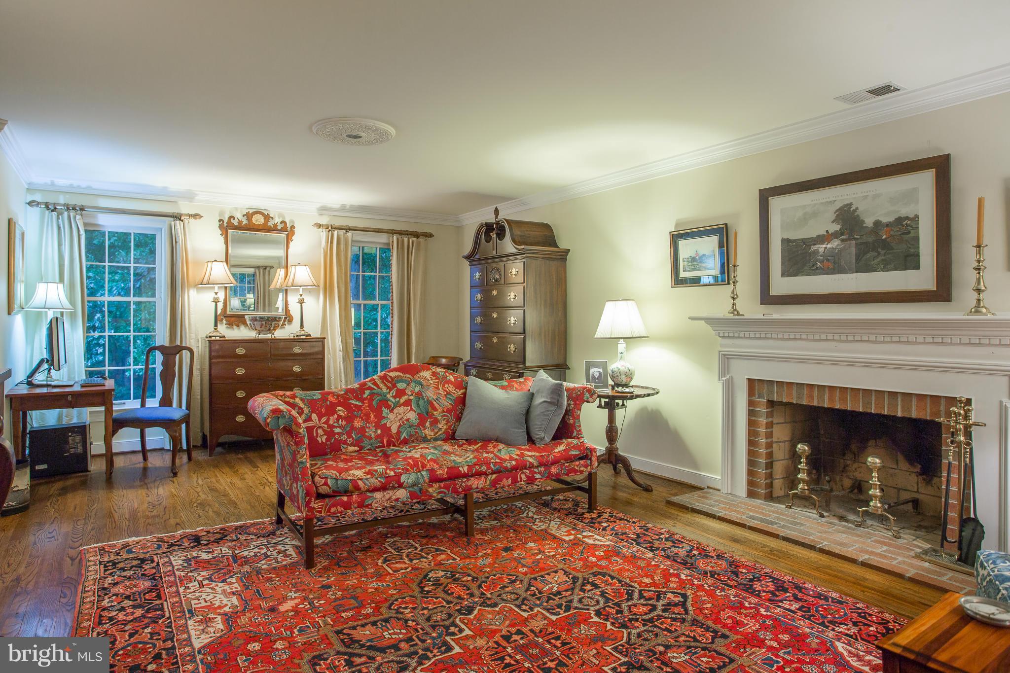 WOODLAWN - Residential