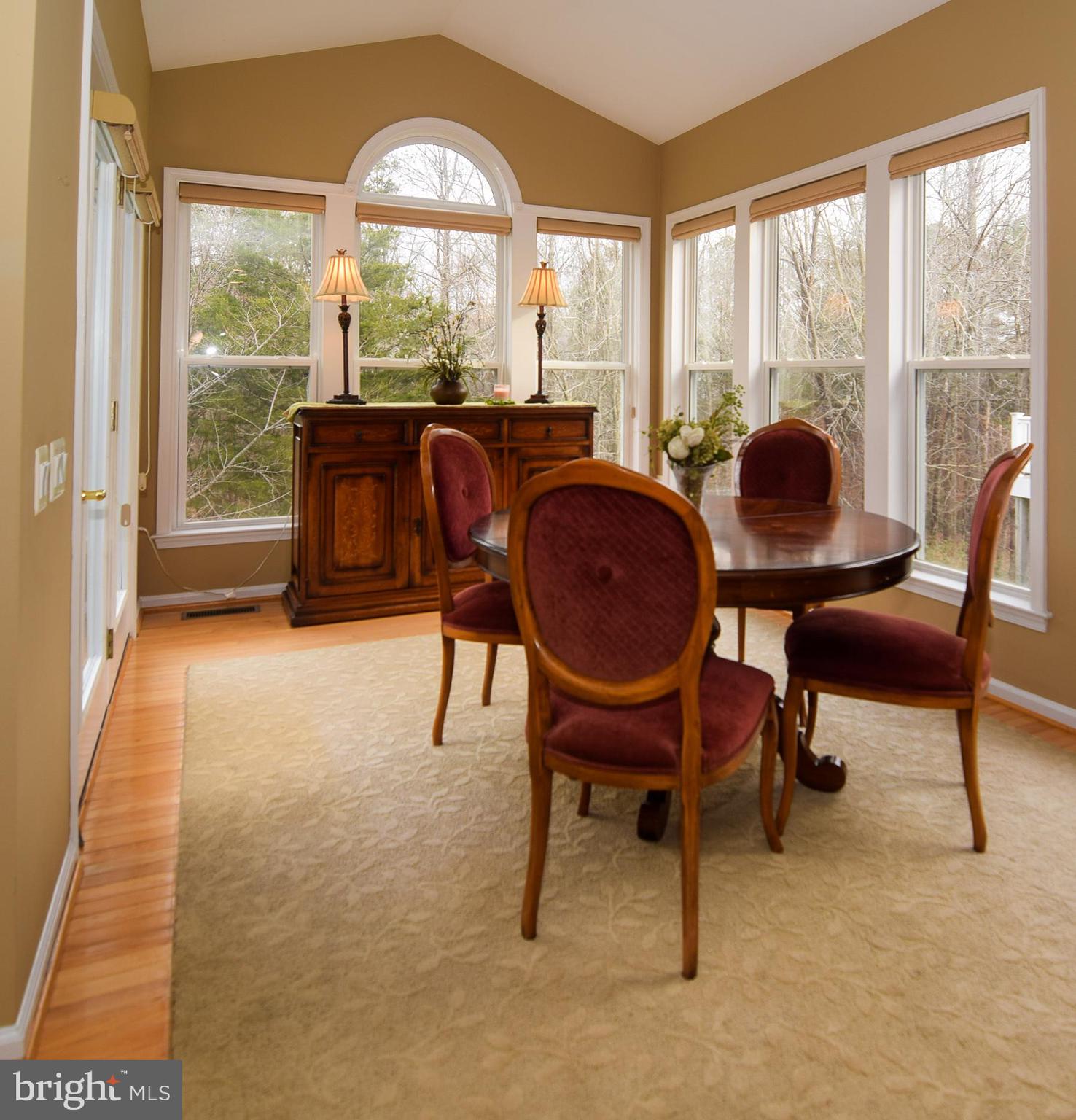 FALLS RUN - Residential