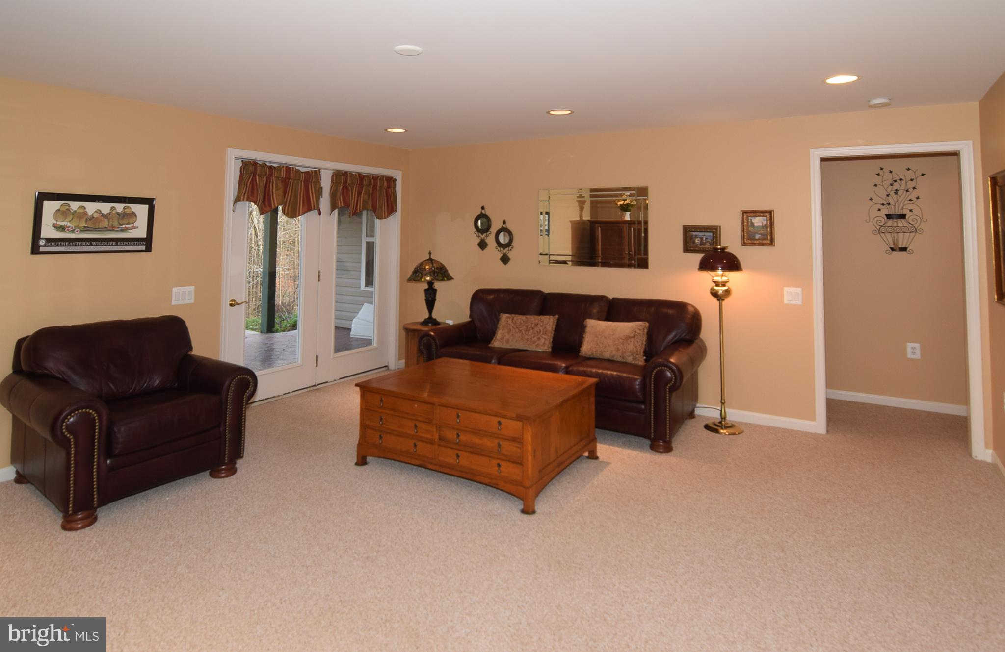 FALLS RUN - Residential