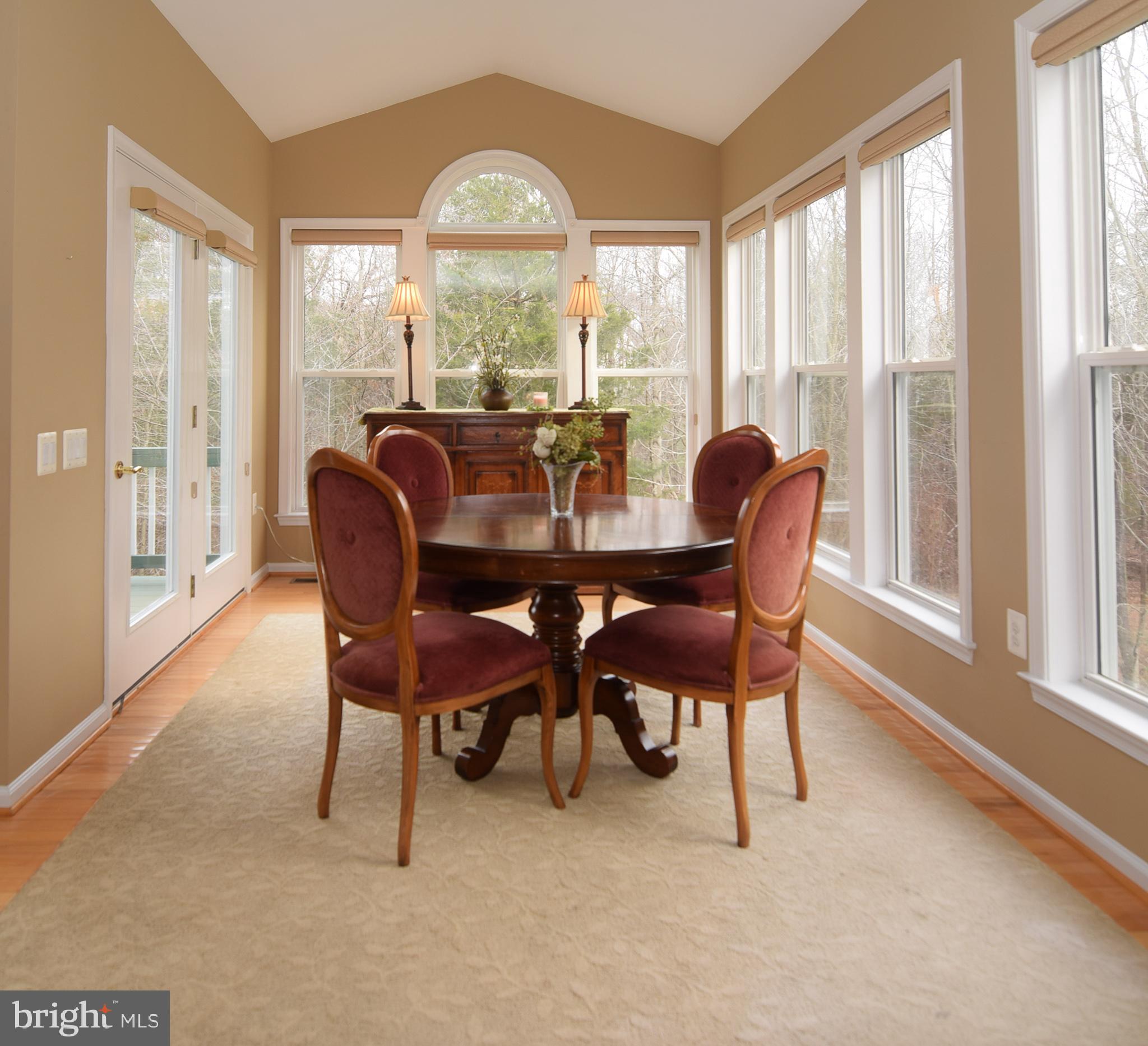 FALLS RUN - Residential