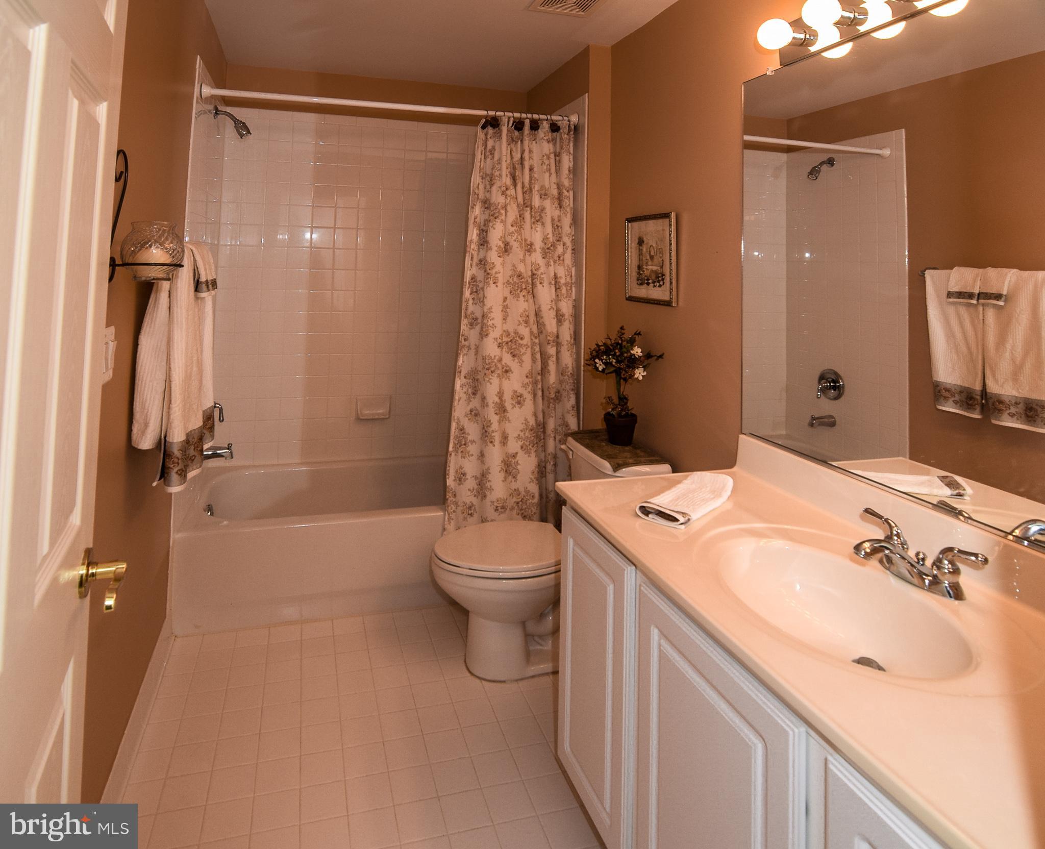 FALLS RUN - Residential