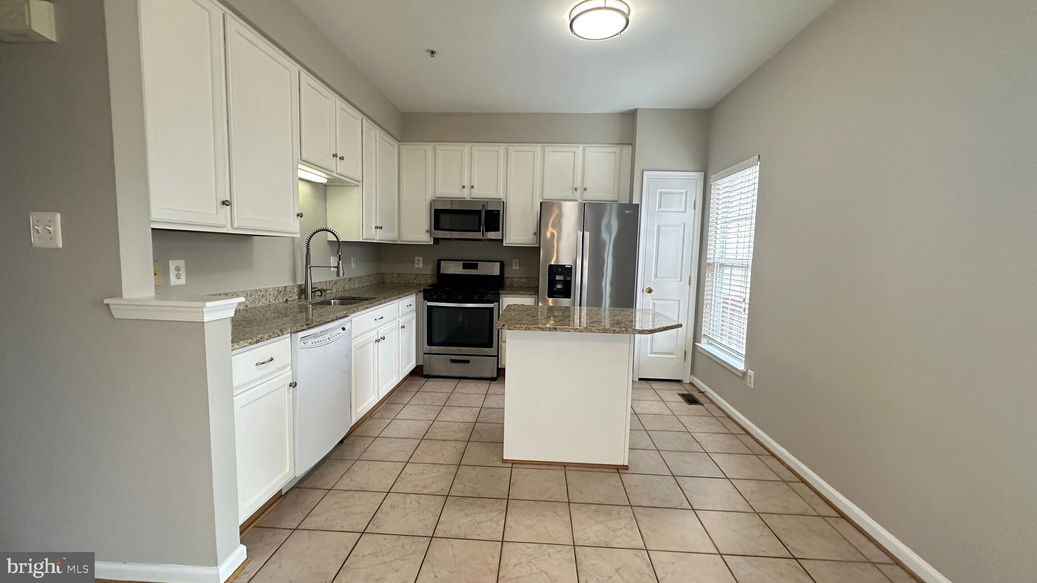 VISTAS AT MILESTONE - Residential