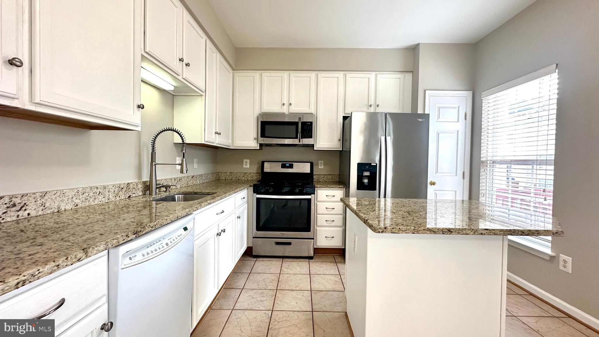 VISTAS AT MILESTONE - Residential