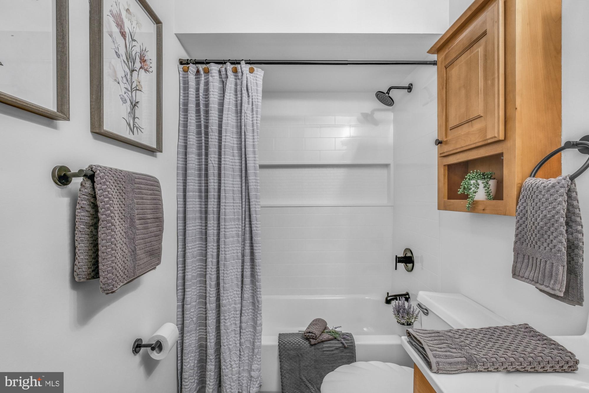 GRADUATE HOSPITAL - Residential