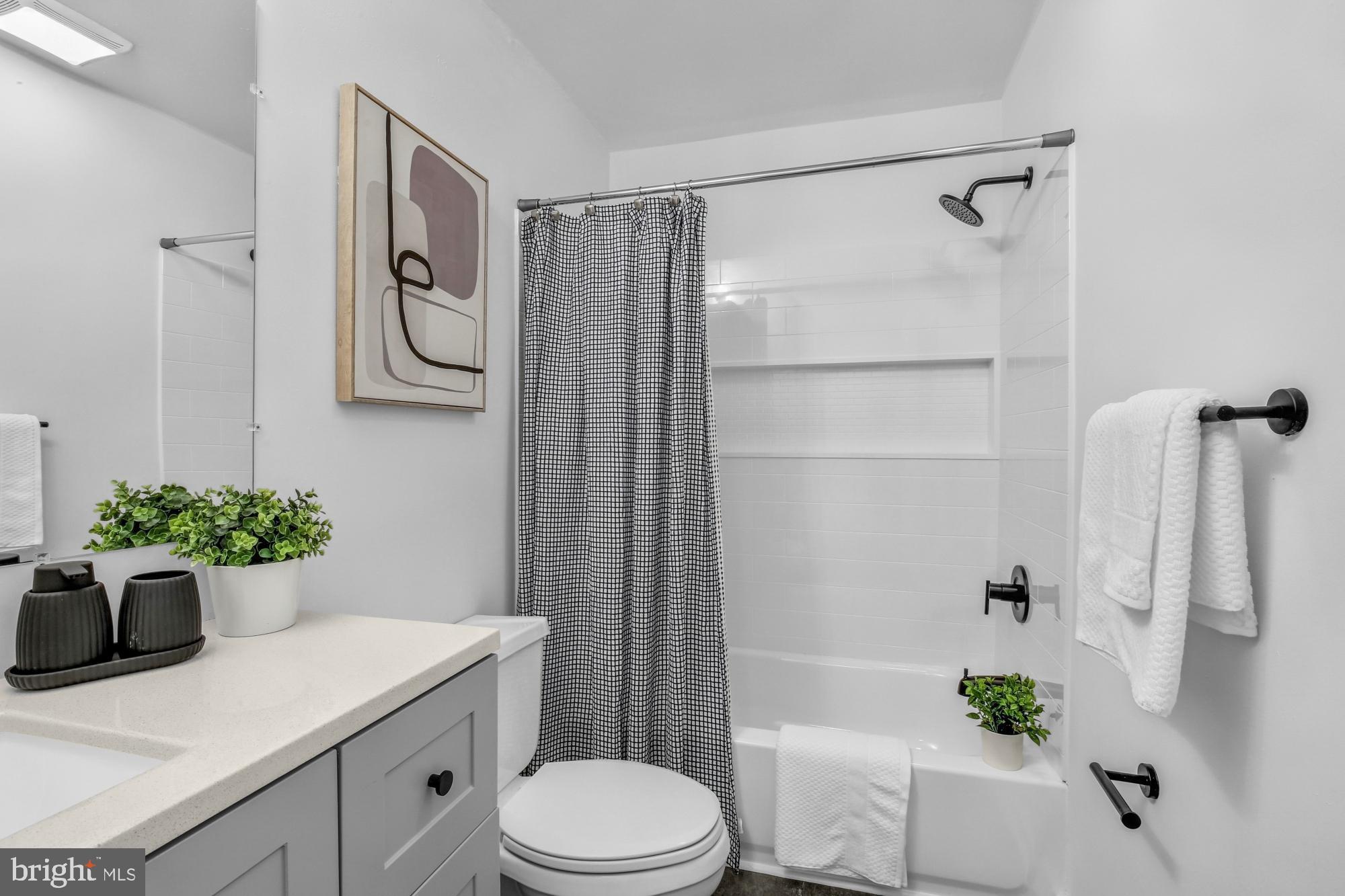 GRADUATE HOSPITAL - Residential