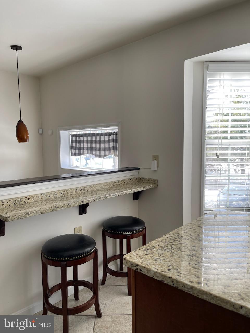 STONEY BEACH - Residential Lease