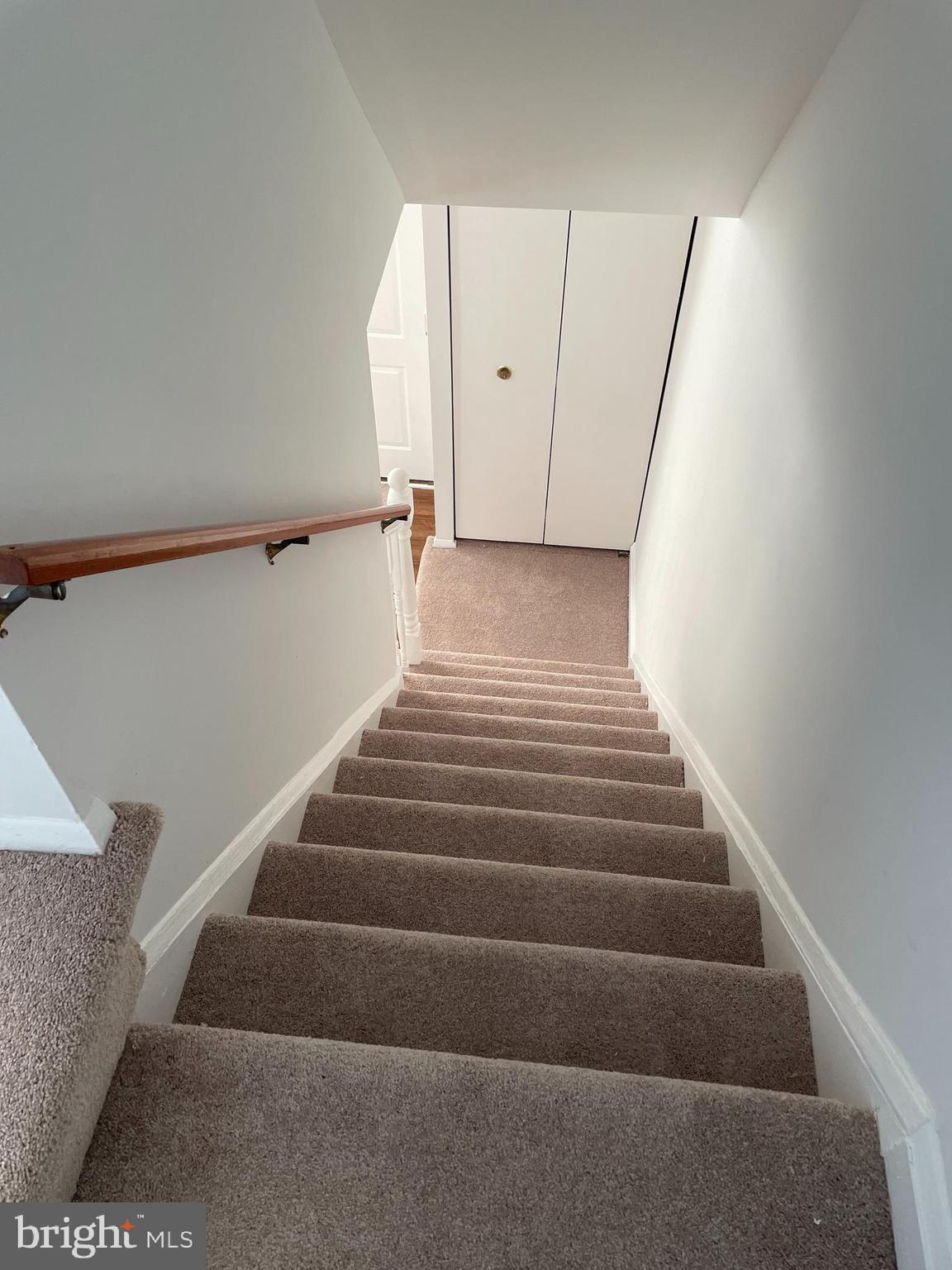 COUNTRY RIDGE - Residential