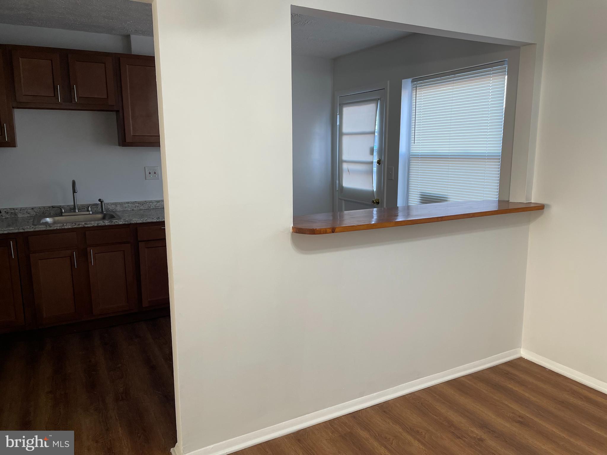 COUNTRY RIDGE - Residential