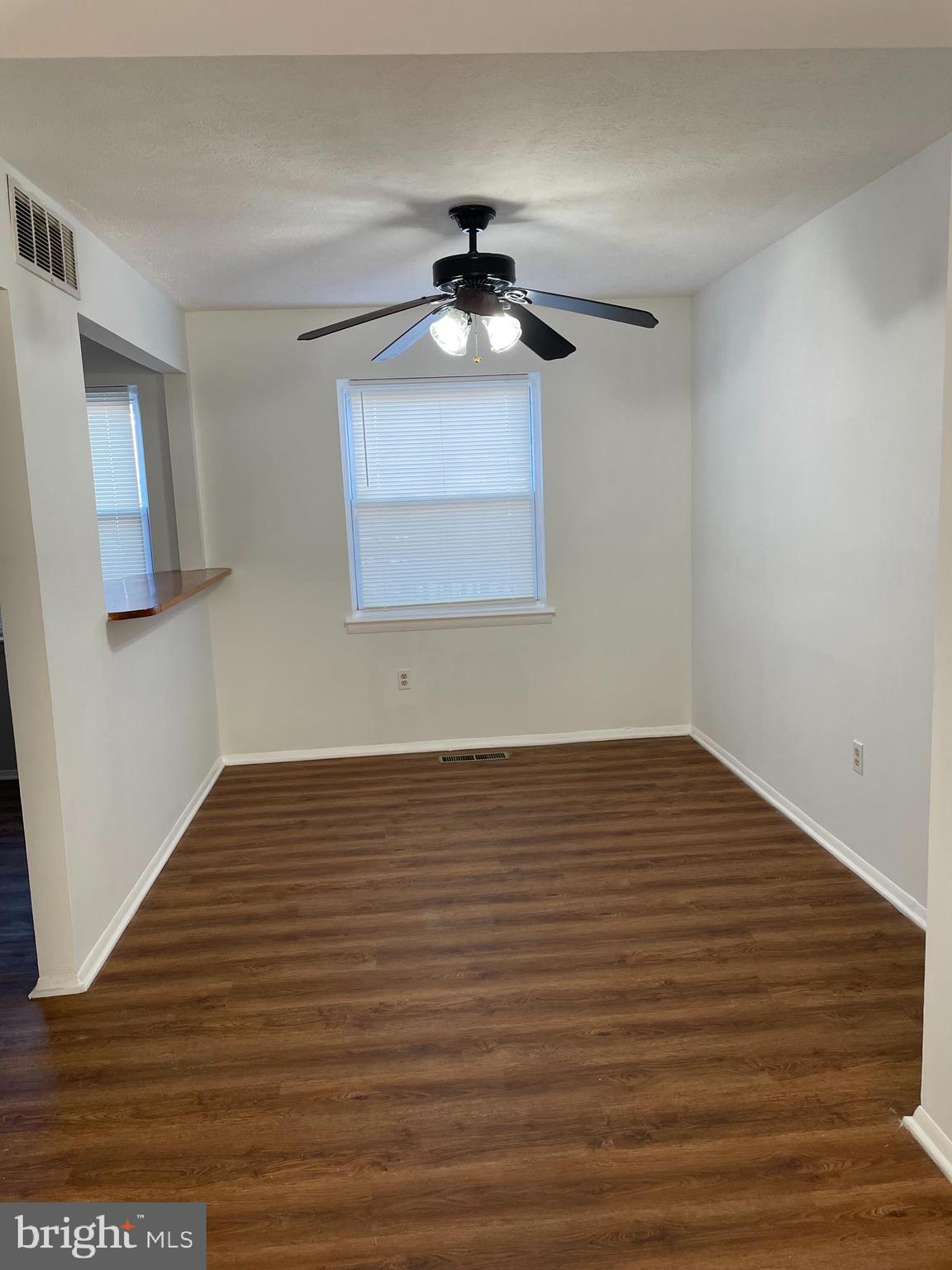 COUNTRY RIDGE - Residential