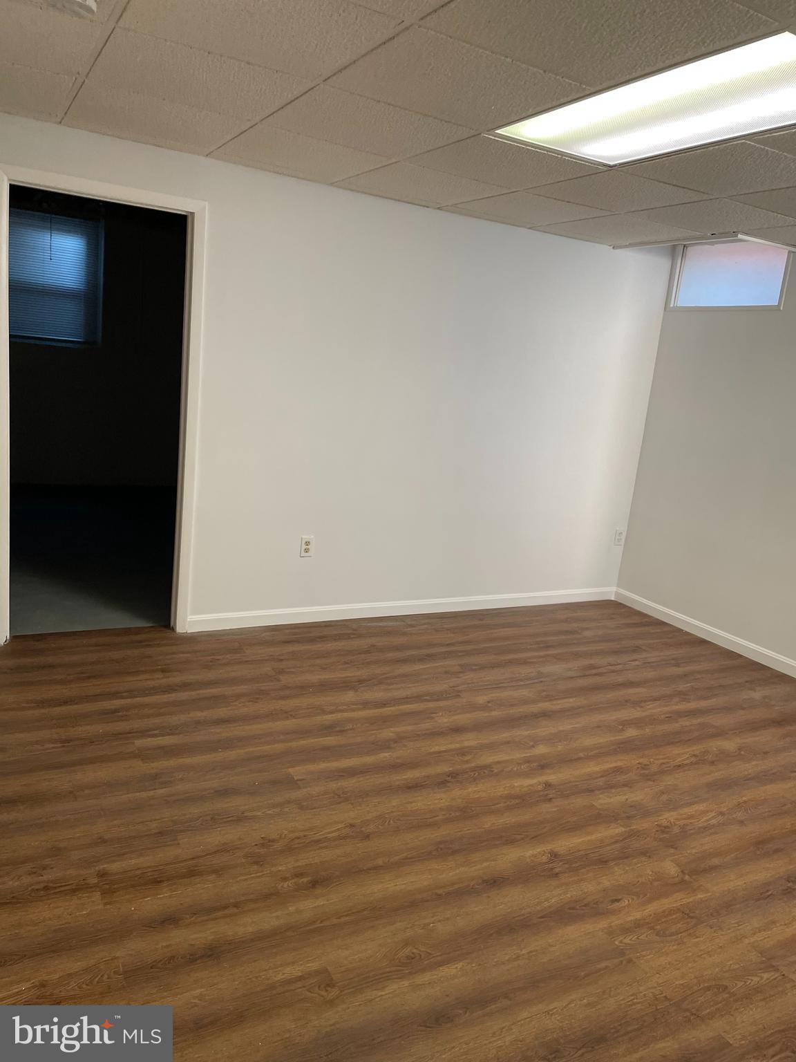 COUNTRY RIDGE - Residential