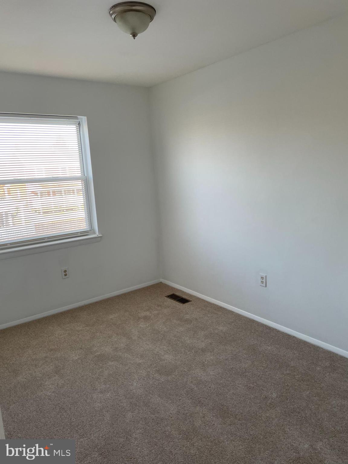 COUNTRY RIDGE - Residential