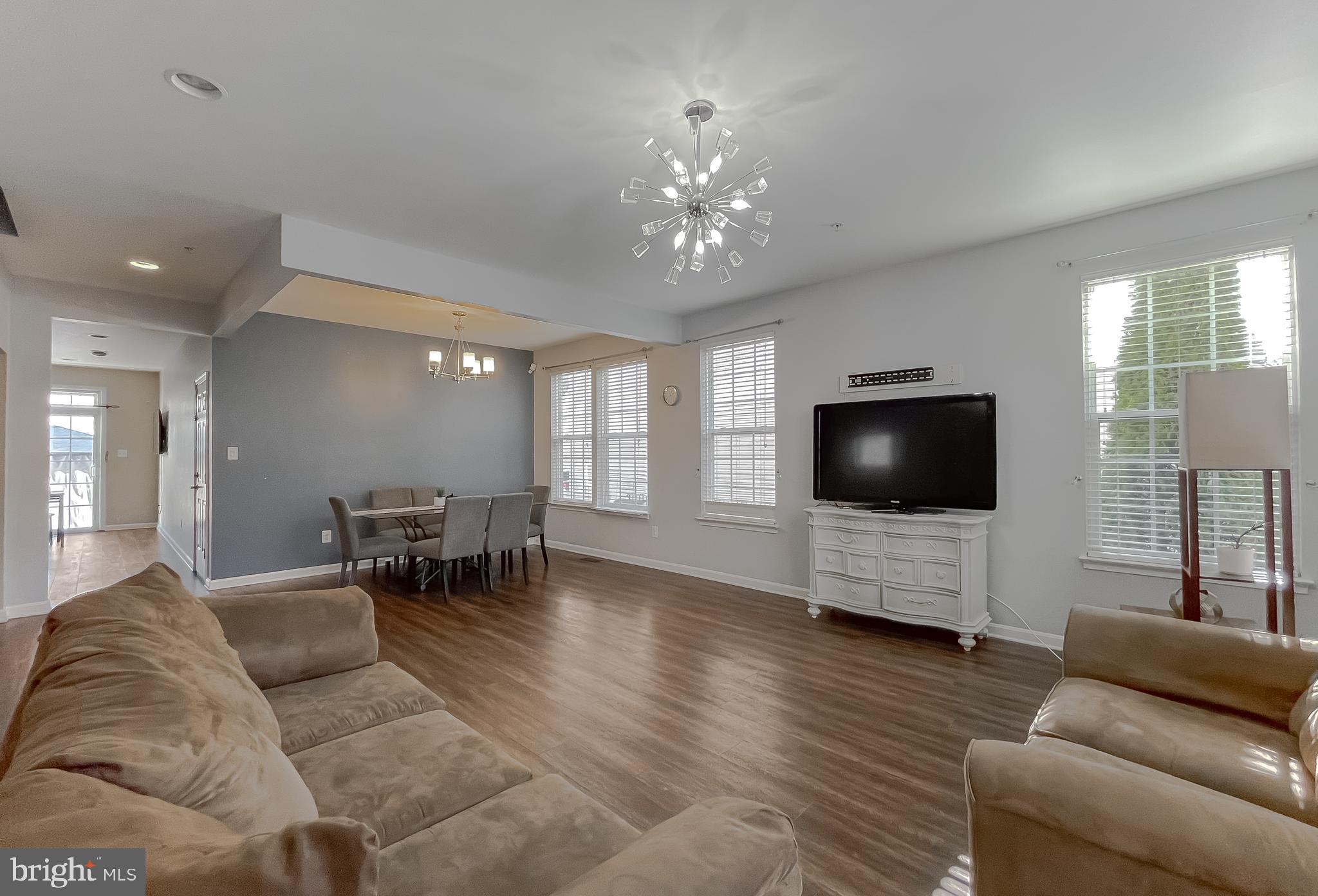 PRIMROSE PARK AT WILDEWOOD - Residential