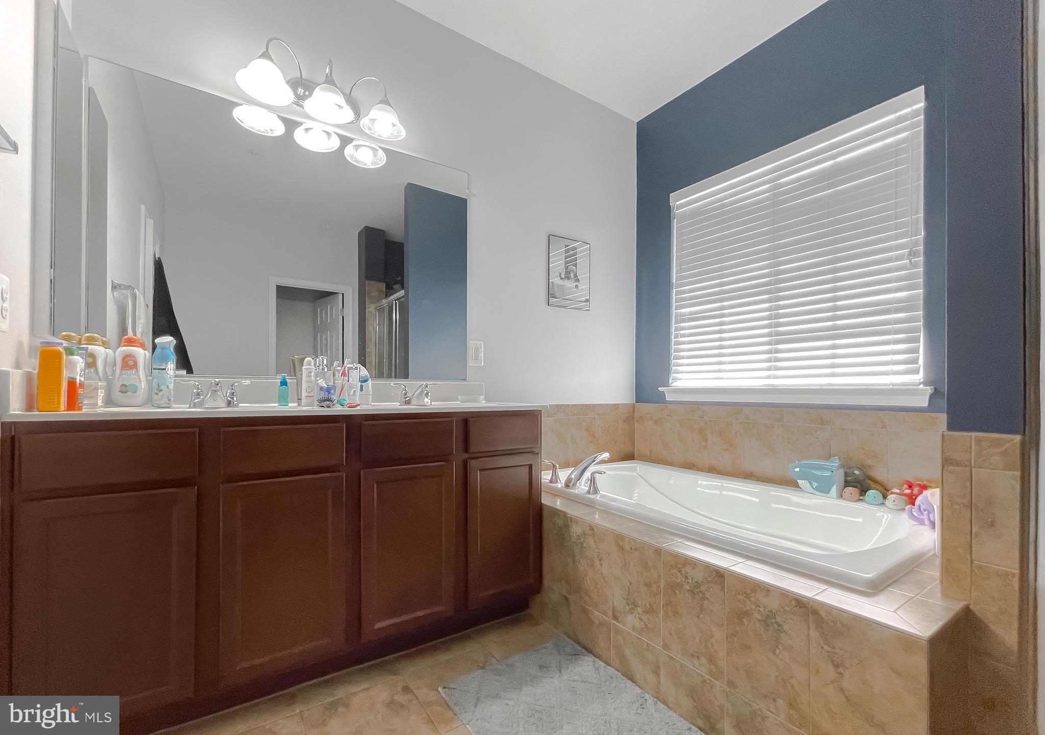 PRIMROSE PARK AT WILDEWOOD - Residential