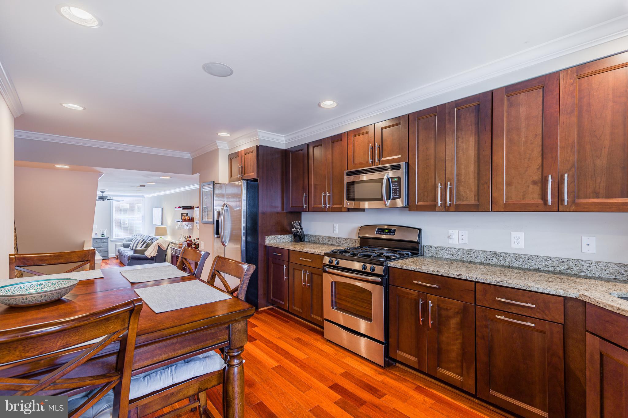 CANTON - Residential