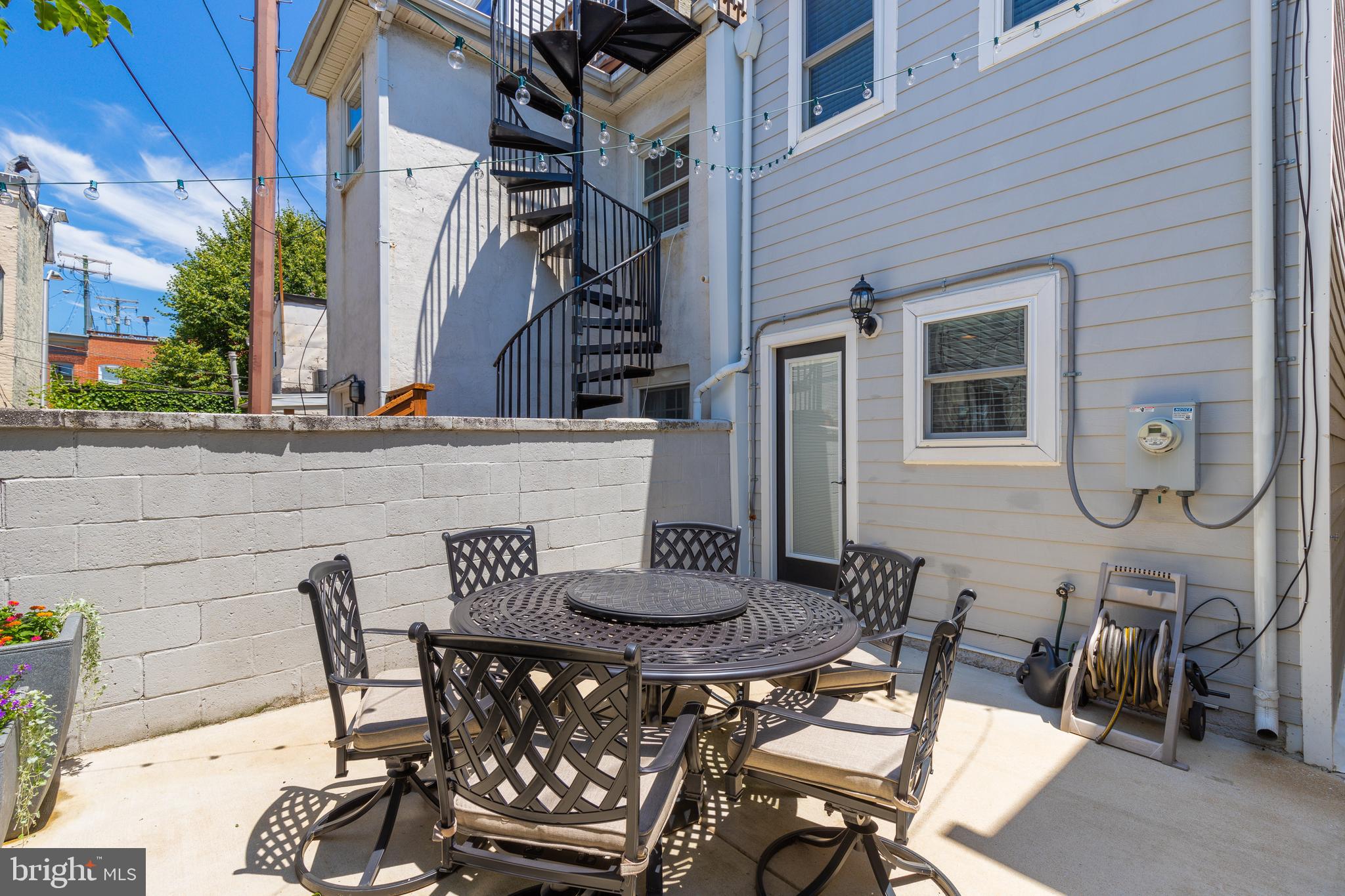 CANTON - Residential