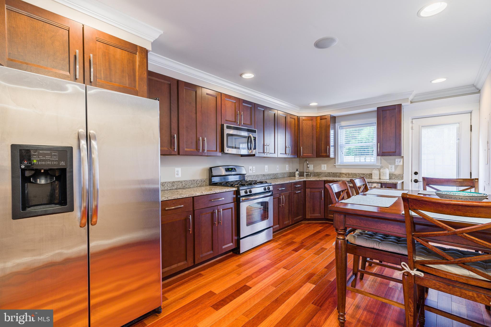 CANTON - Residential