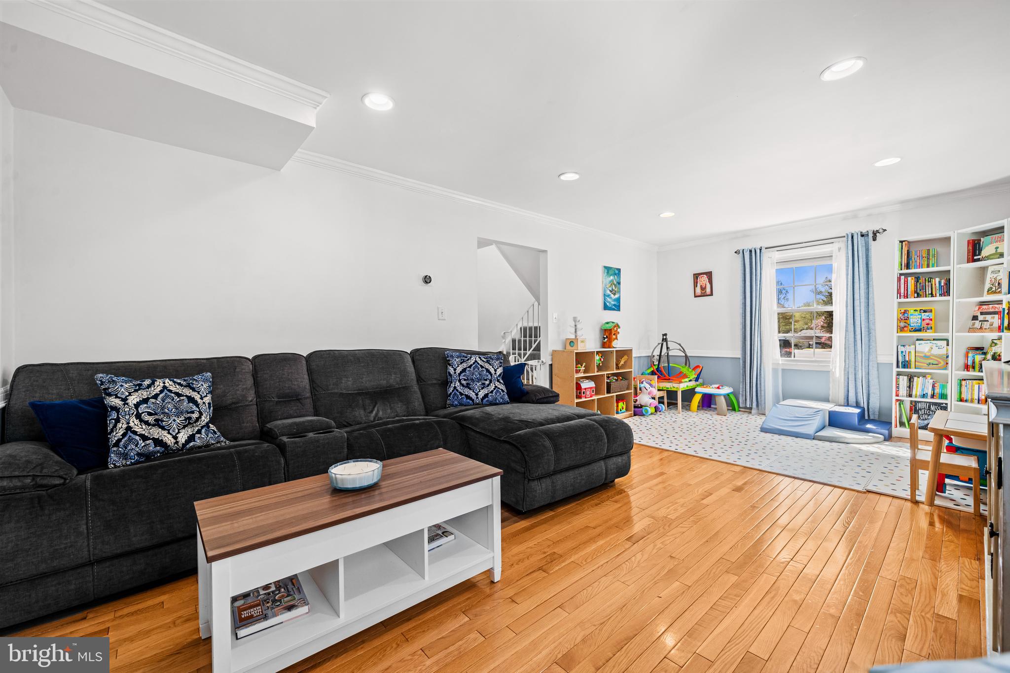 LAKE BRADDOCK - Residential