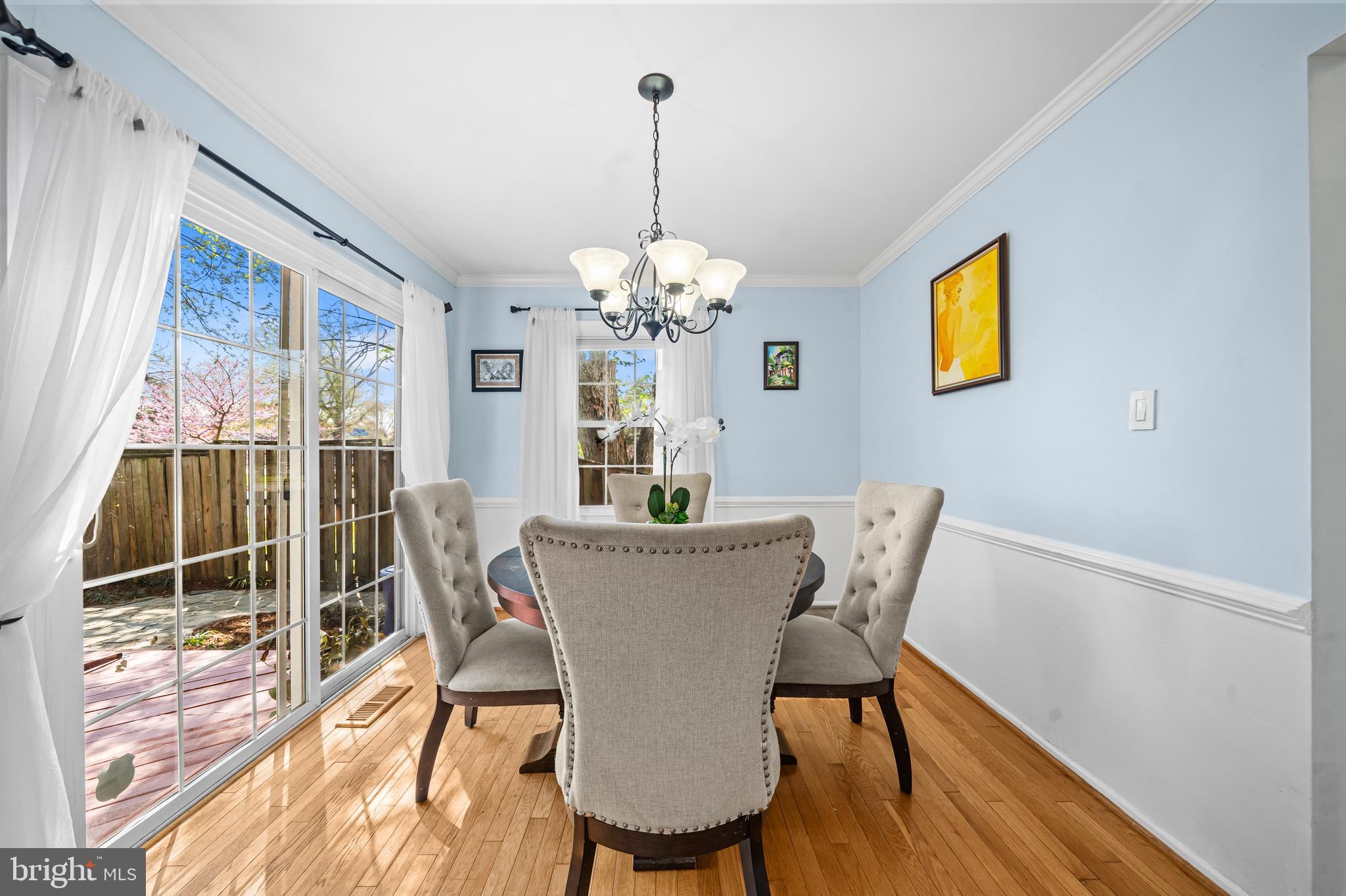 LAKE BRADDOCK - Residential