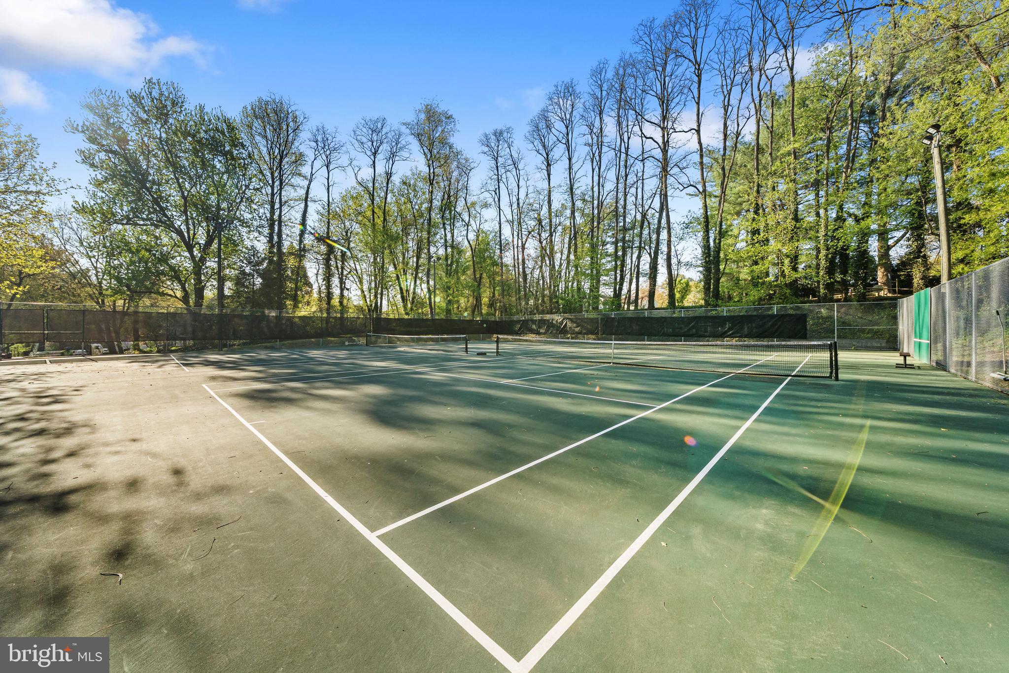 LAKE BRADDOCK - Residential